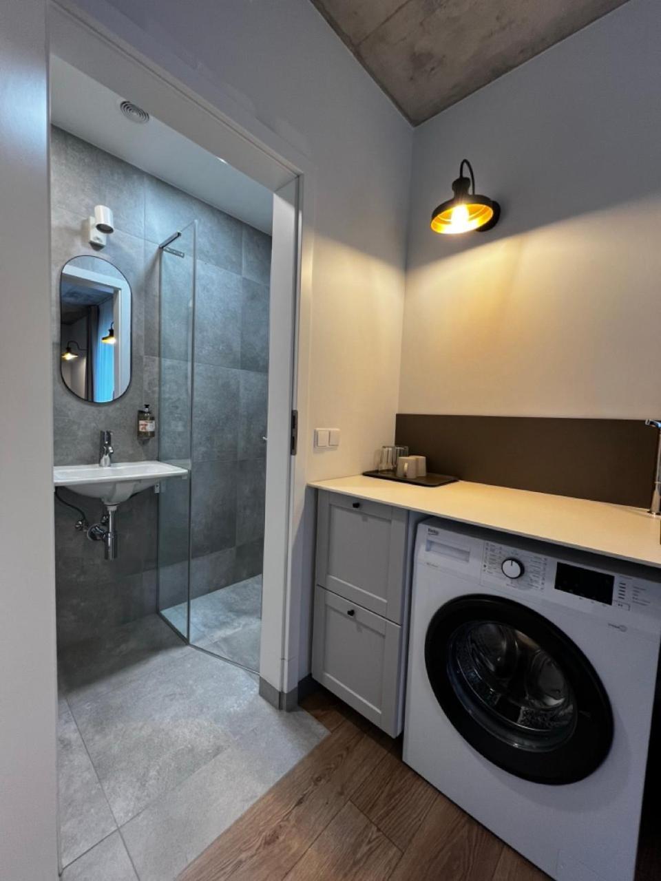 Tilzes Studio Apartaments, Self Check-In, Free Parking, Comfort Klaipėda Esterno foto