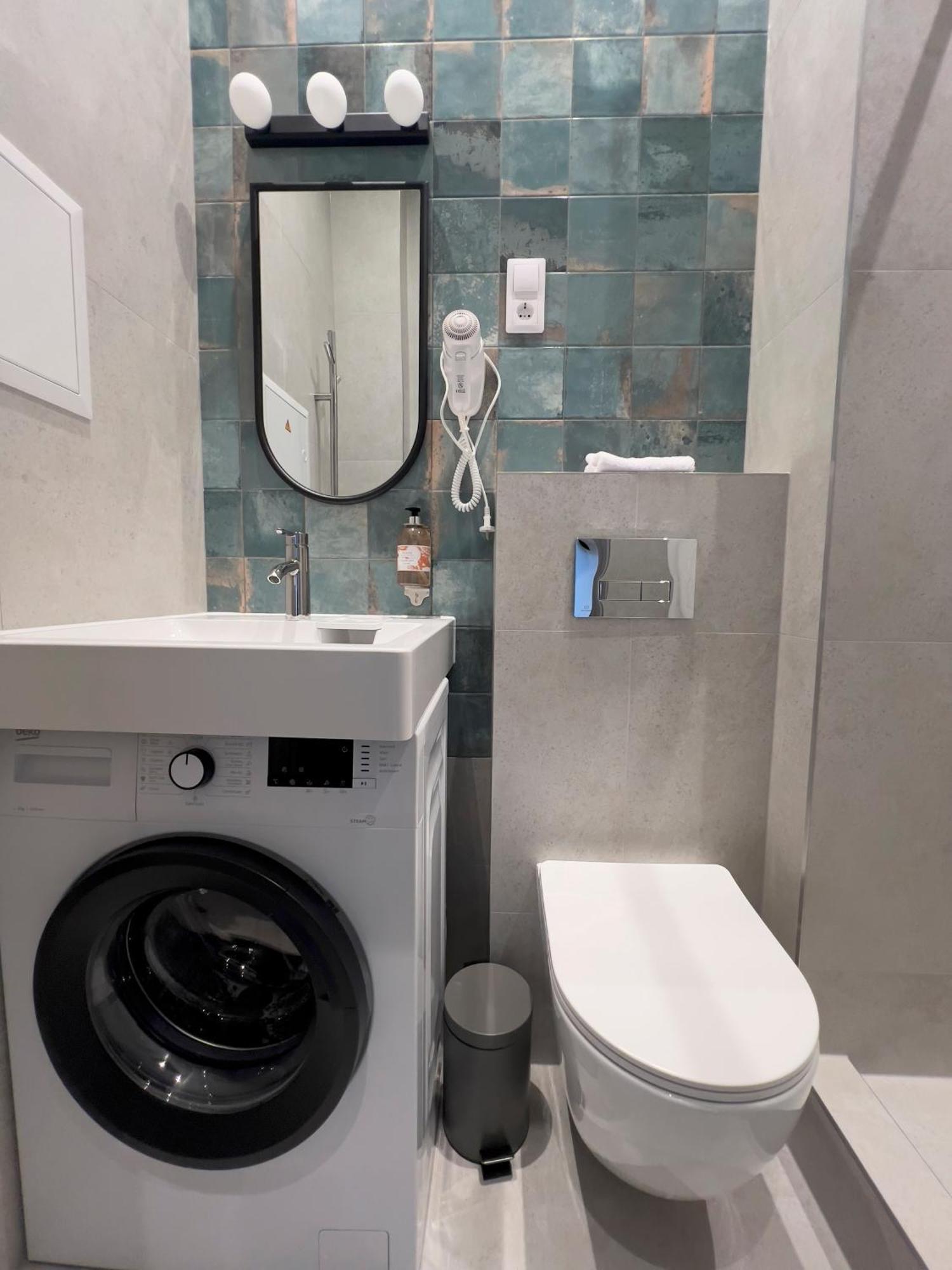 Tilzes Studio Apartaments, Self Check-In, Free Parking, Comfort Klaipėda Esterno foto